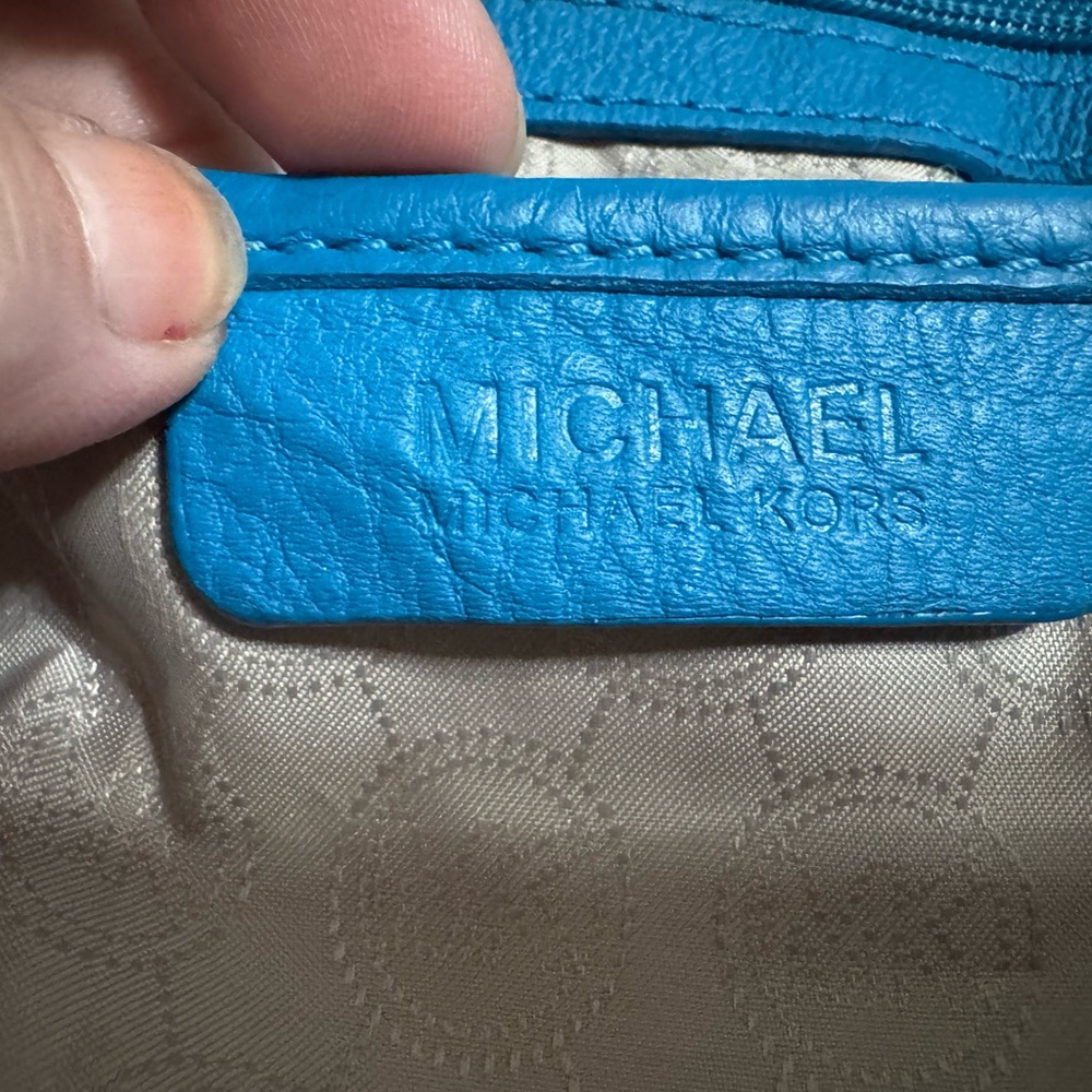 MICHAEL Michael Kors Vibrant Blue Shoulder Bag - Picture 15 of 17